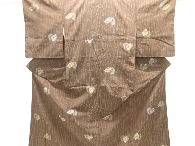 大正ロマン　線描きに花模様織り出しお召着物